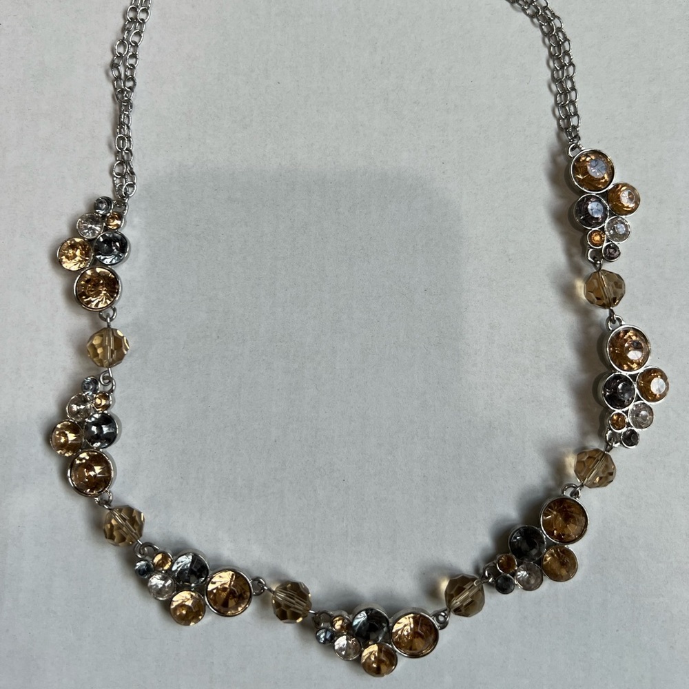 Ann Taylor loft necklace